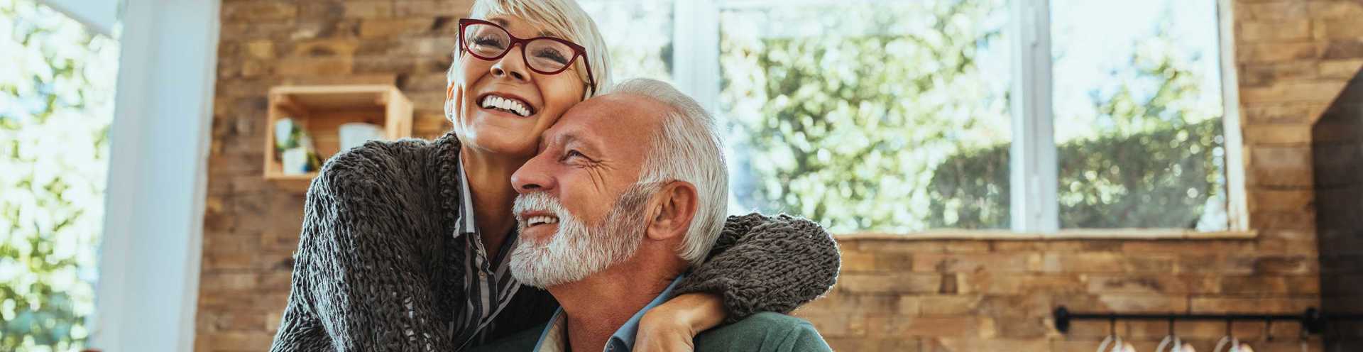 Elite Checking - Made for Senior 60+ - Senior Couple in Kitchen